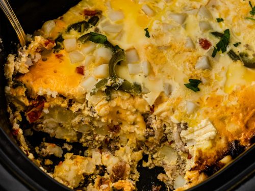 Slow Cooker California Burrito Breakfast Casserole + VIDEO - Fit