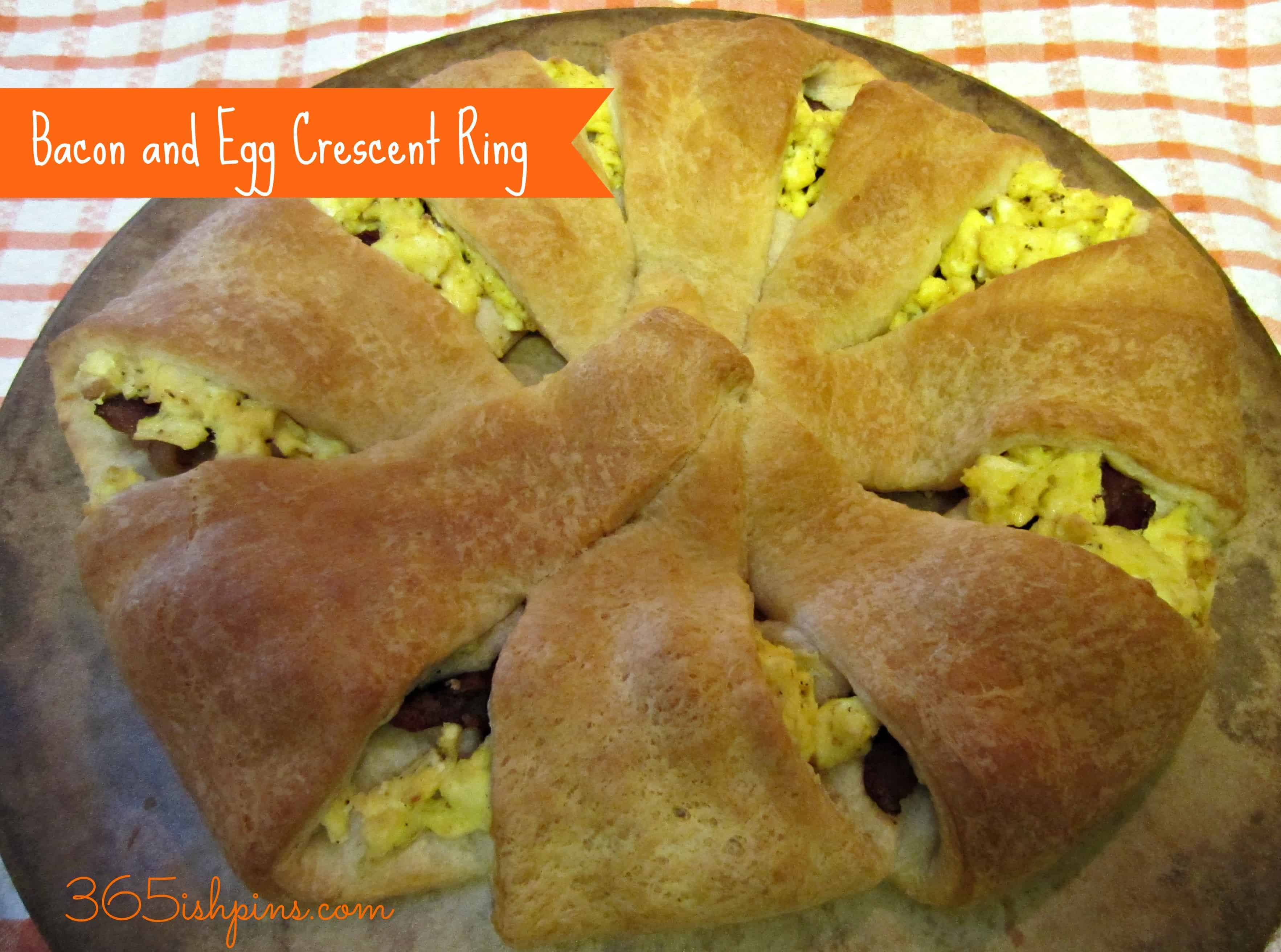 bacon and egg crescent ring