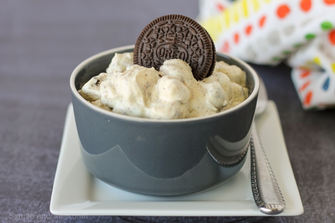 bowl of oreo fluff seen from the front