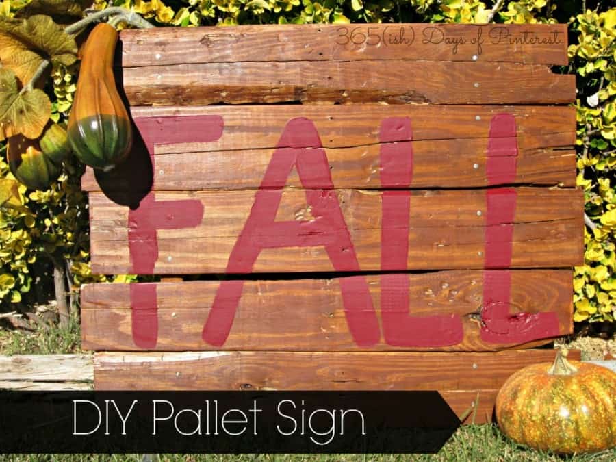 DIY pallet sign