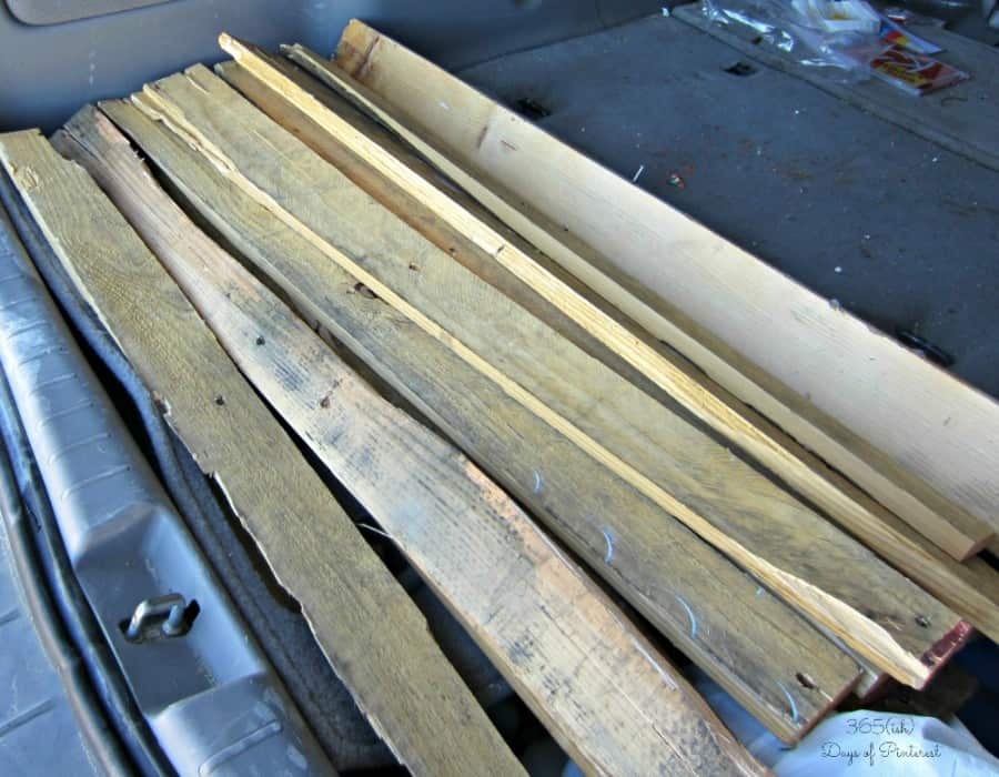 salvaged pallet boards