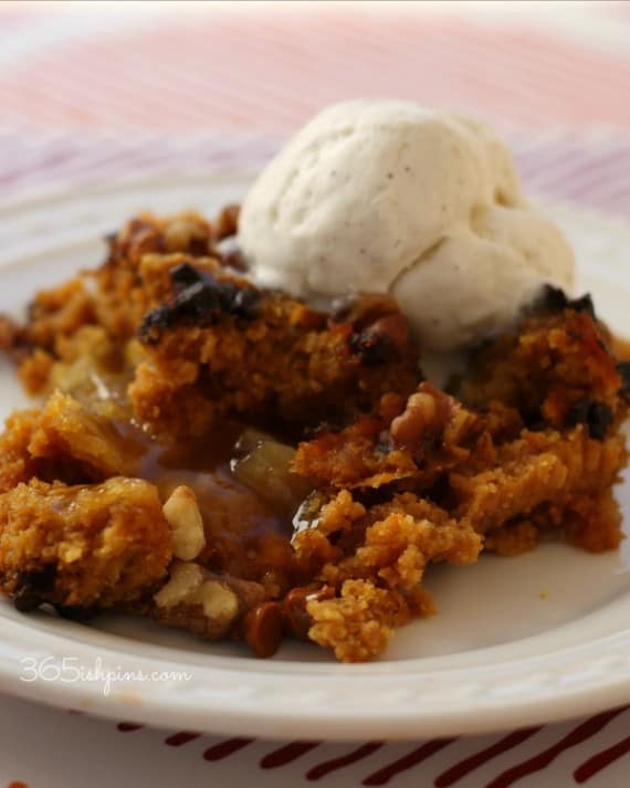 Crockpot Apple Cinnamon Dump Cake Simple and Seasonal
