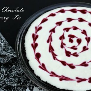 white chocolate raspberry pie