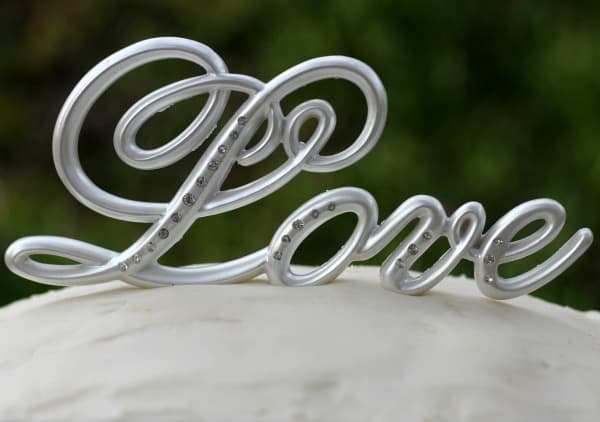 cake topper