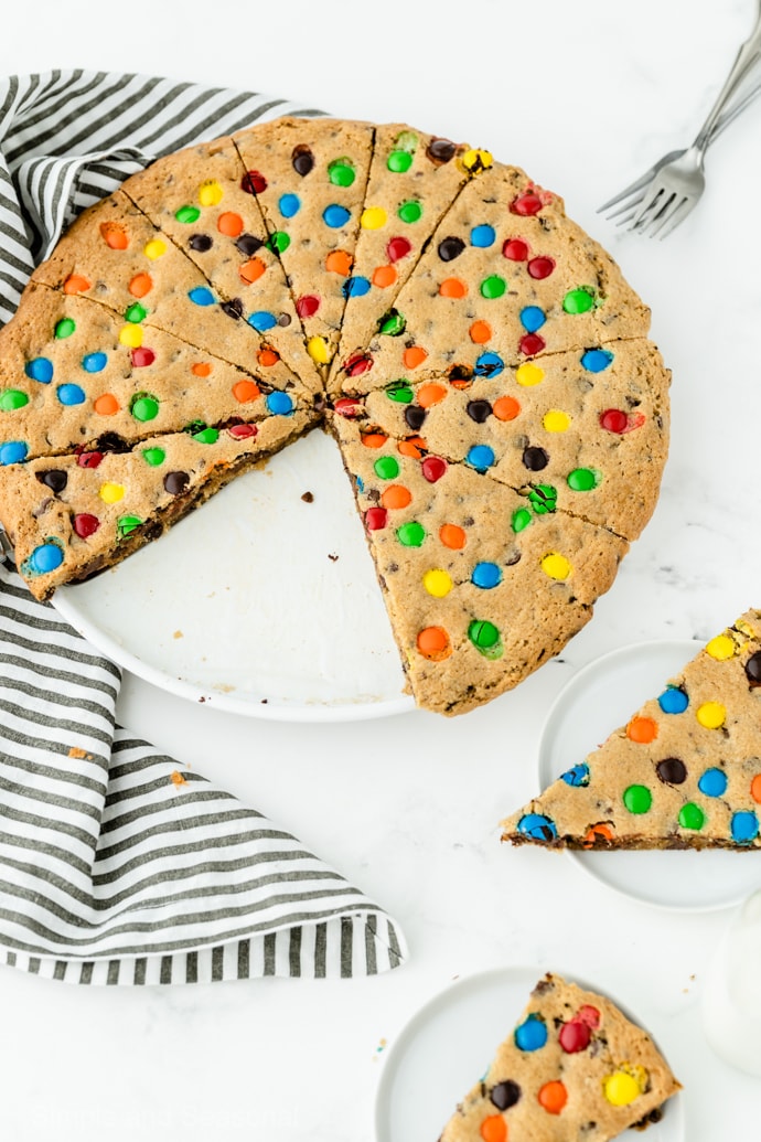 sliced giant cookie ready for serving