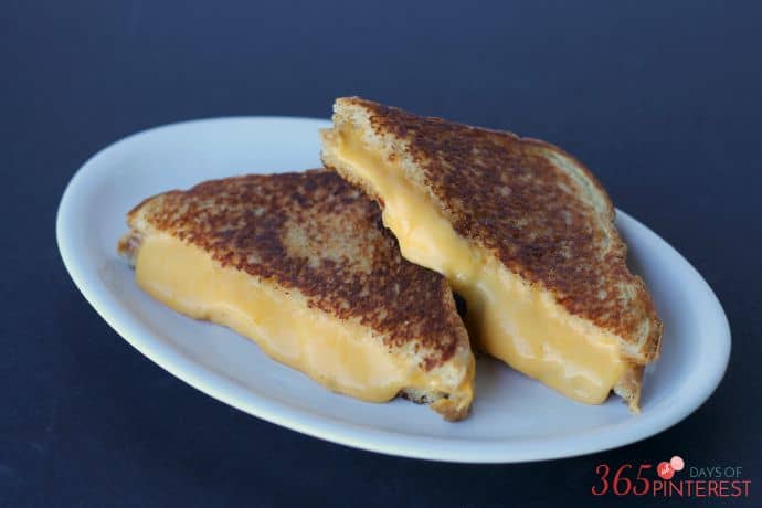 grilled cheese with homemade velveeta