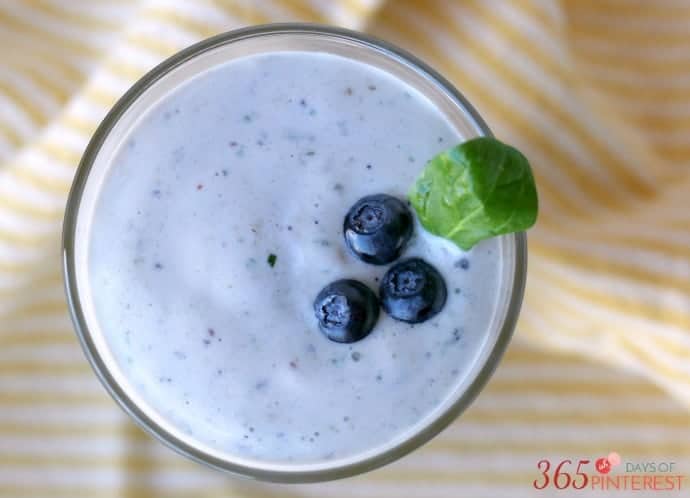 blueberry smoothie