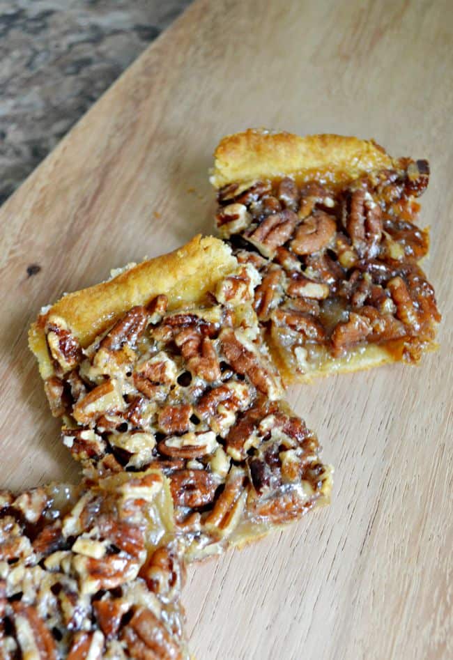 pecan-pie-bars-recipe