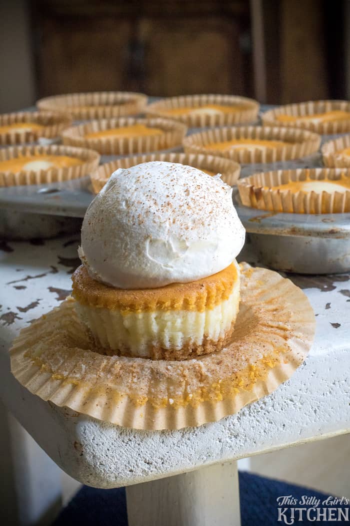 Christmas cupcookie cakes” - my friend about to ruin a perfectly innocent muffin  pan : r/StupidFood