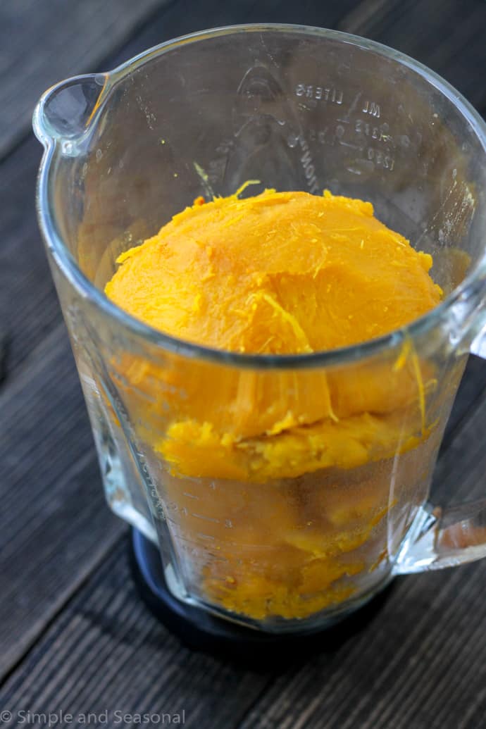 cooked and cleaned pumpkin flesh in a blender