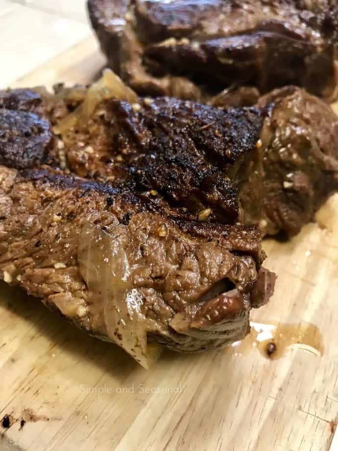 https://simpleandseasonal.com/wp-content/uploads/2019/02/Cooked-pot-roast.jpg