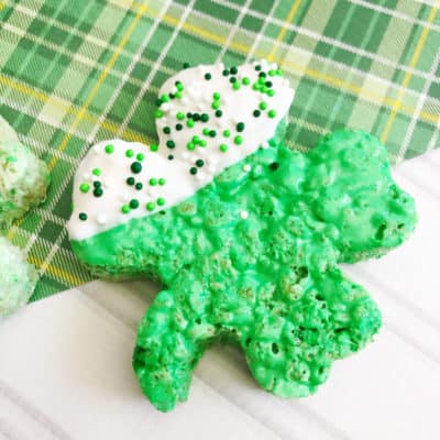 Sweet, chewy and crispy, Shamrock Rice Krispies Treats are a simple and delicious way to celebrate St. Patrick's Day with the kids!