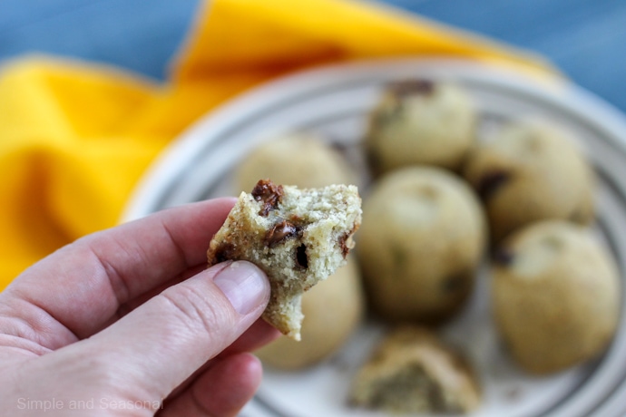 Crockpot Chocolate Chip Banana Bread 