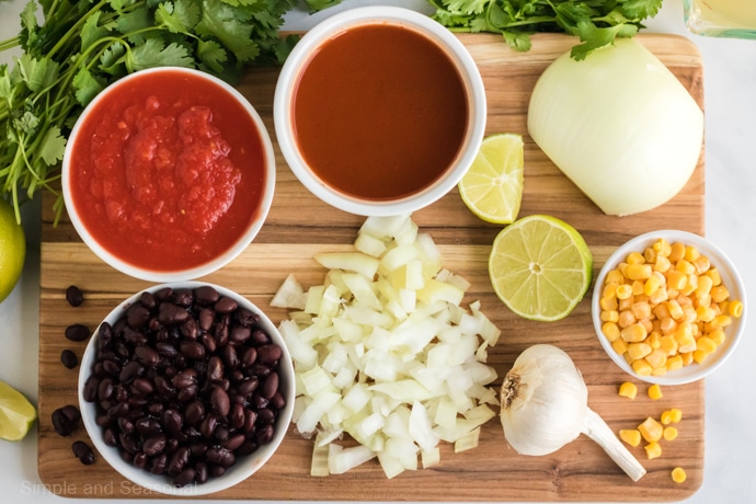 ingredients for chicken tortilla soup