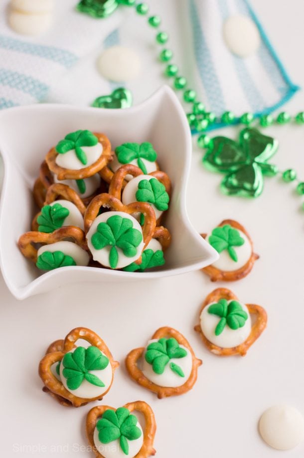 St. Patrick's Day Pretzel Snacks - Simple and Seasonal