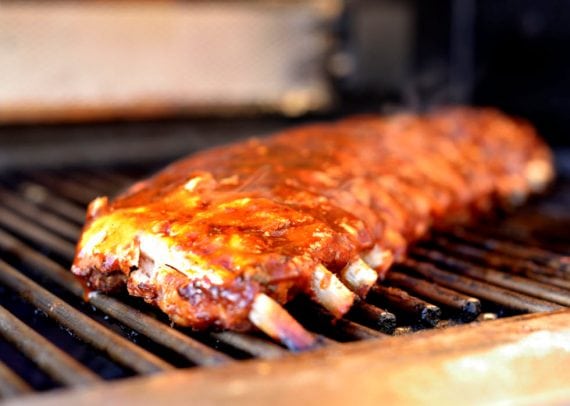 How To Cook Barbecue Ribs On A Gas Grill - Simple And Seasonal