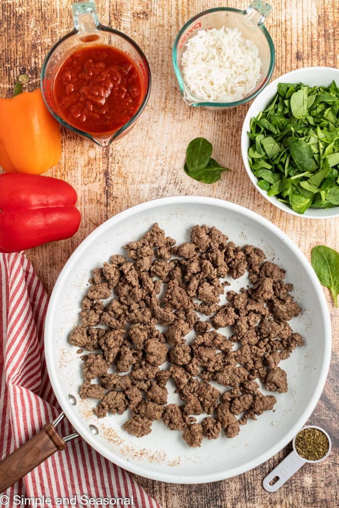 cooked ground beef in a bowl
