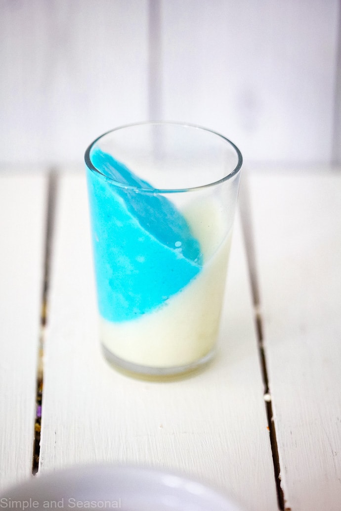 two set layers (blue and white) in a glass cup