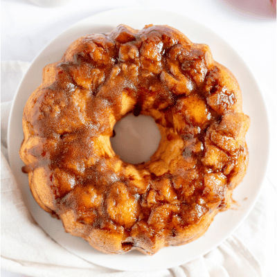 top down view of whole apple pie monkey bread