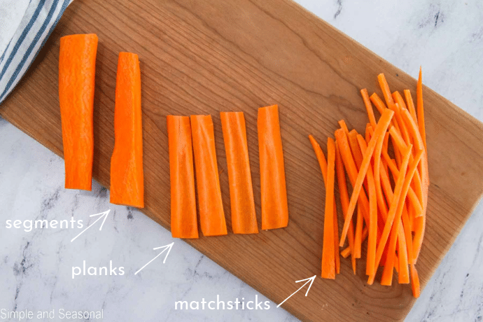 example of carrot segments, carrot planks and carrot matchsticks