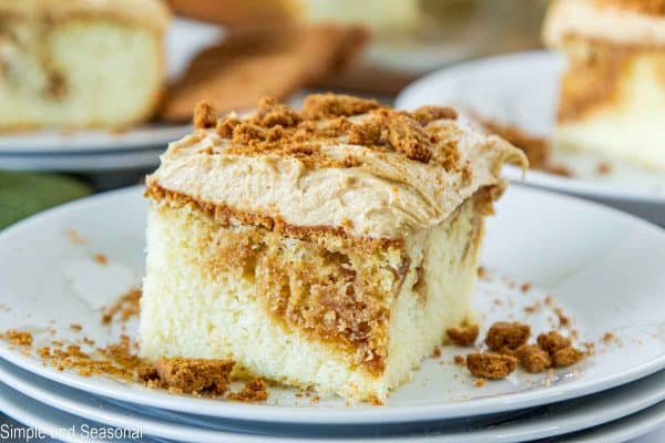 Biscoff Cake Recipe (easy) - Simple and Seasonal