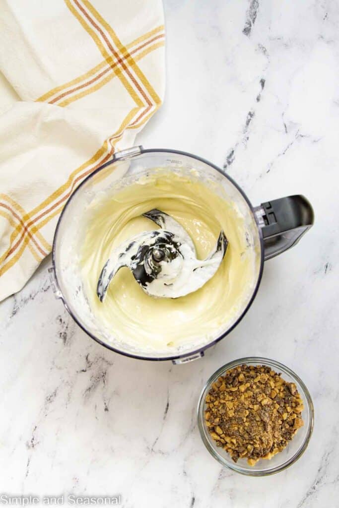 blended cream cheese mixture