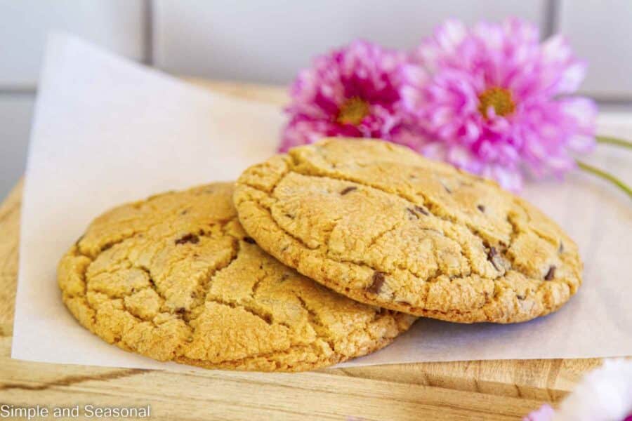 closeup of baked chocolate filled cookies